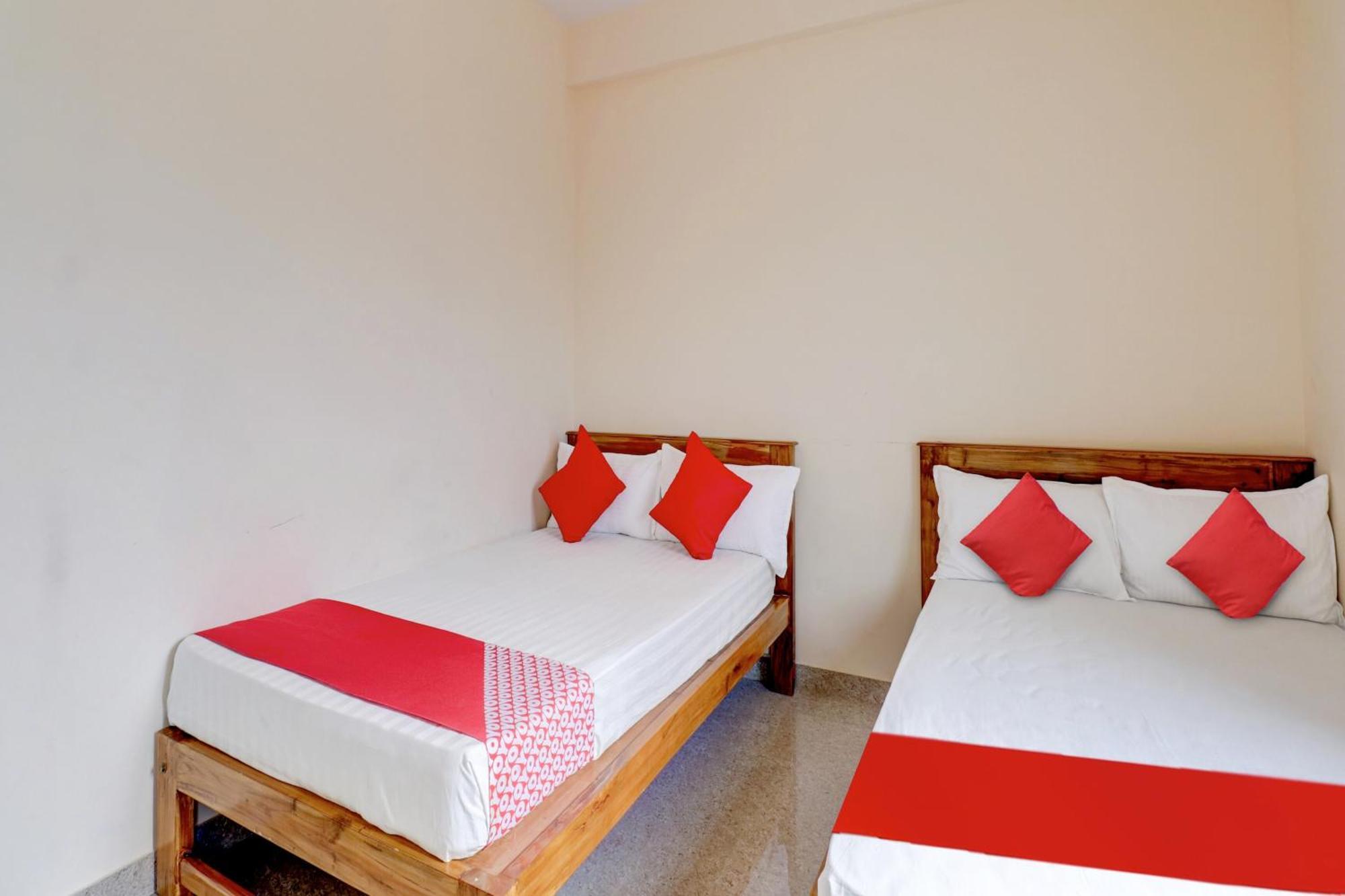 Oyo Flagship Golden Treasury Hotell Bangalore Eksteriør bilde